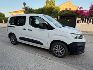 Citroen Berlingo 2021 5 plazas 100cv