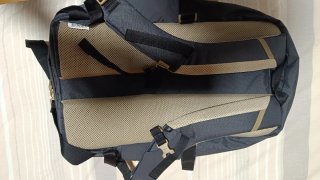 Mochila Quechua Negra y Gris