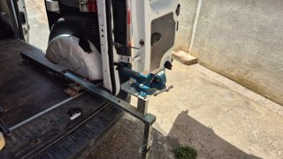 Banco de trabajo extensible para furgoneta