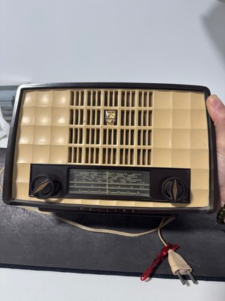 Radio Philips Antigua Marrón y Beige
