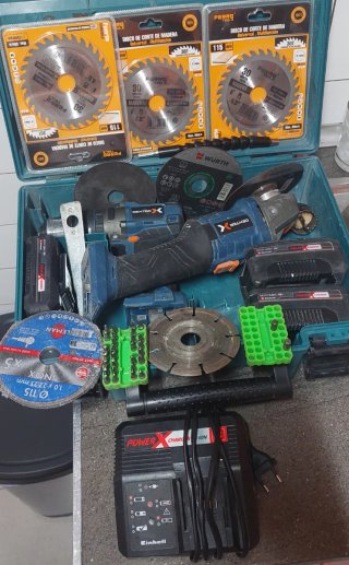 Radial y taladro Dexter con accesorios