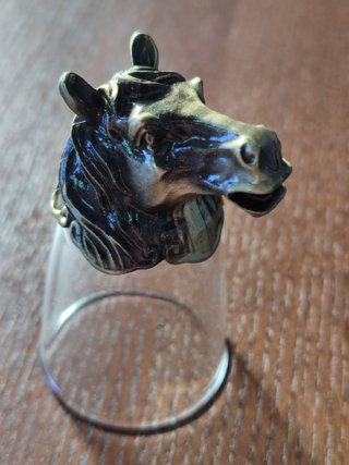 12 chupitos de cristal con base en metal animales