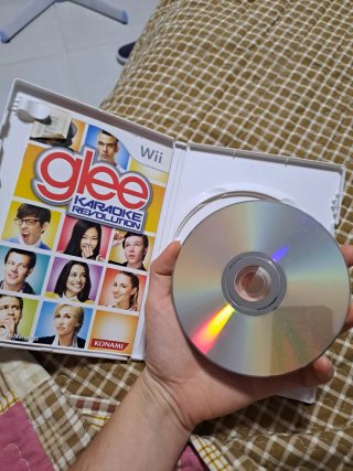 Karaoke Revolution Glee Wii