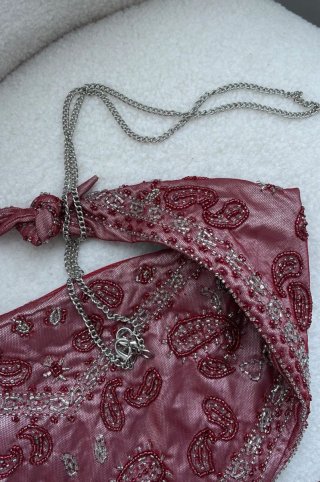 Bolso Zara abalorios rojo y plata