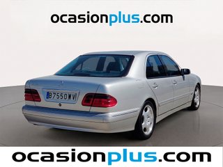 Mercedes-Benz Clase E E 430 Avantgarde 205 kW (279 CV)