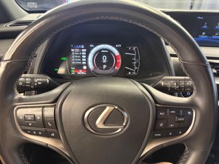 LEXUS UX 250h Business 1 dueño + IVA deducible