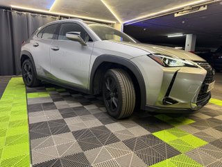 LEXUS UX 250h Business 1 dueño + IVA deducible