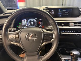 LEXUS UX 250h Business 1 dueño + IVA deducible