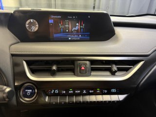 LEXUS UX 250h Business 1 dueño + IVA deducible