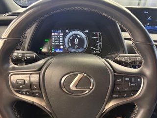 LEXUS UX 250h Business 1 dueño + IVA deducible