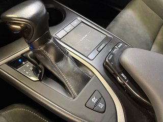 LEXUS UX 250h Business 1 dueño + IVA deducible