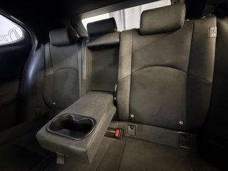 LEXUS UX 250h Business 1 dueño + IVA deducible