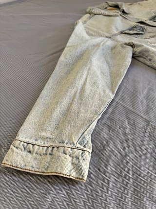 Chaqueta Vaquera Pull&Bear Desgastada