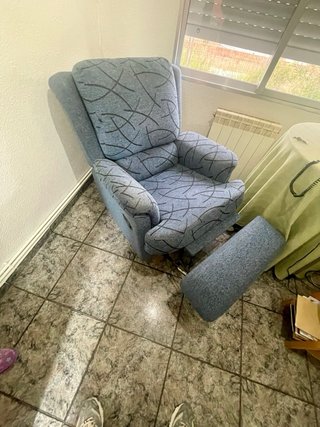 Sillón reclinable azul y gris