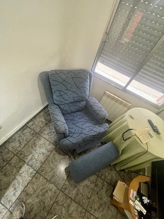 Sillón reclinable azul y gris
