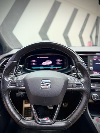Seat Leon CUPRA 300 FULL EQUIP