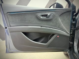 Seat Leon CUPRA 300 FULL EQUIP