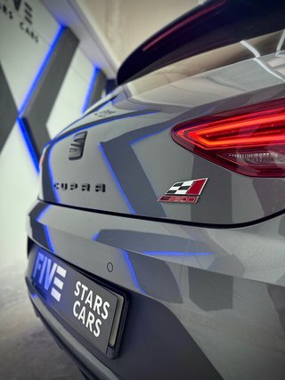 Seat Leon CUPRA 300 FULL EQUIP