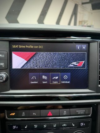 Seat Leon CUPRA 300 FULL EQUIP
