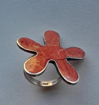 Anillo ajustable acero y piedra natural roja