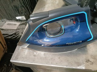 Rowenta centro planchado vapor silencioso