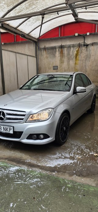 Mercedes-Benz Clase C 2011