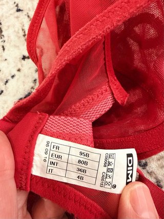 Sujetador DIM 95B coral Encaje
