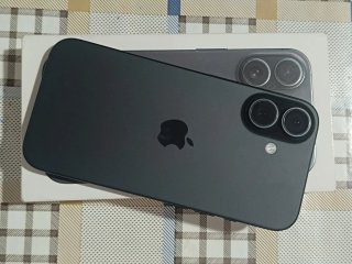 iPhone 16 128GB Negro/Gris