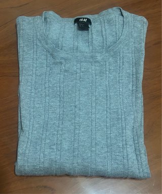 Jersey H&M Gris Talla M