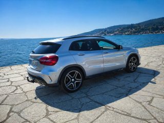 Mercedes-Benz GLA 2015