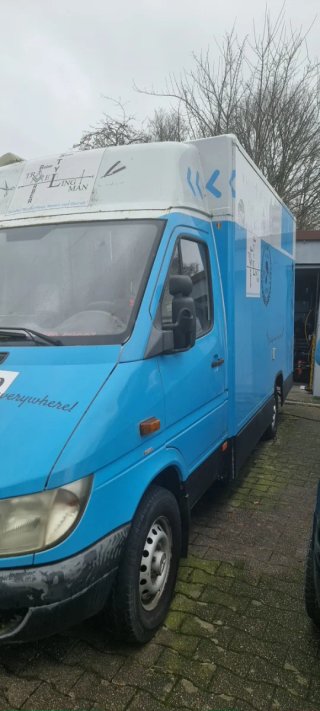 Mercedes-Benz Sprinter 2003