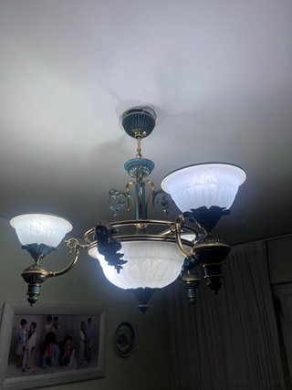 Lámpara Vintage Azul y Dorada en muy buen estado