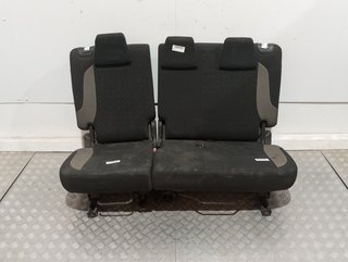 ASIENTOS TRASEROS CITROEN C3 PICASSO 9H02