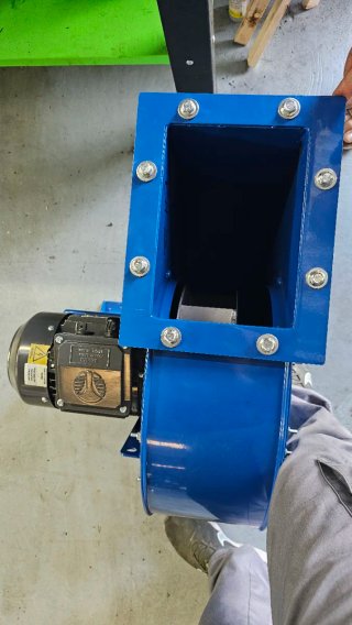 Extractor de gases nuevo