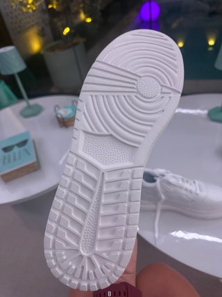 Zapatillas deportivas blancas talla 43