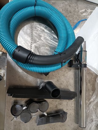 - Cecotec aspirador sólidos líquidos potente