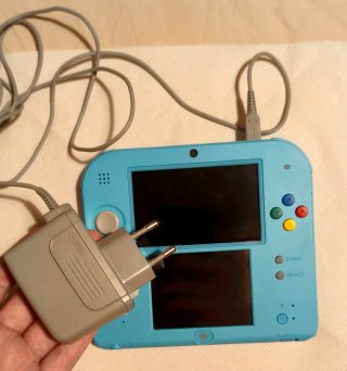 Nintendo 2DS Edición Pokémon Sol set completo CIB