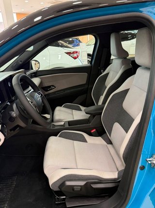 Nissan Micra Standard Range 4x2 N-Connecta