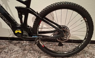 Bicicleta Eléctrica Berria Mako Hybrid 150
