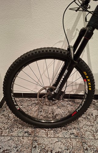 Bicicleta Eléctrica Berria Mako Hybrid 150