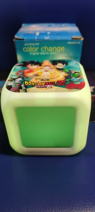 RELOJ ALARMA DRAGON BALL Z LED RGB NUEVO
