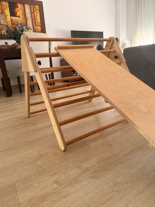Triángulo Pikler madera