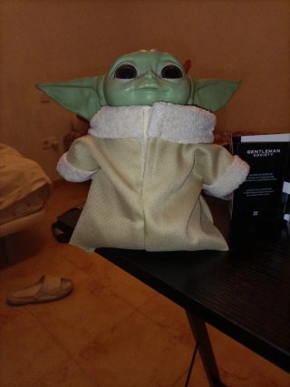 Peluche Baby Yoda