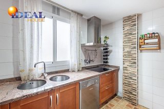 Piso en venta en Almanjáyar en Granada