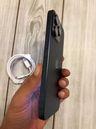 iPhone 15 Pro Max 256Gb 94% Bat. IGUAL A NUEVO