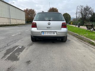 Volkswagen Golf 2000
