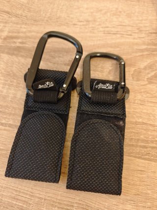 Portavasos y ganchos para carrito