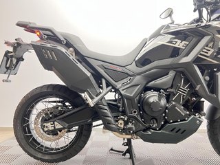 ZONTES 703 F 2025 3192 kms.