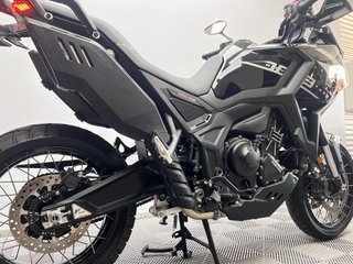 ZONTES 703 F 2025 3192 kms.
