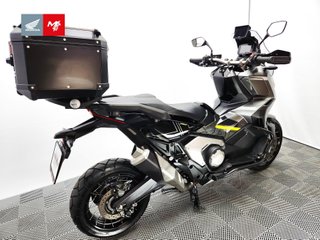 HONDA X-ADV 2024 18820 kms.